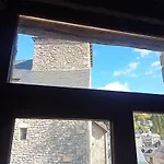 En Cuadra Pajar, Lantställe
