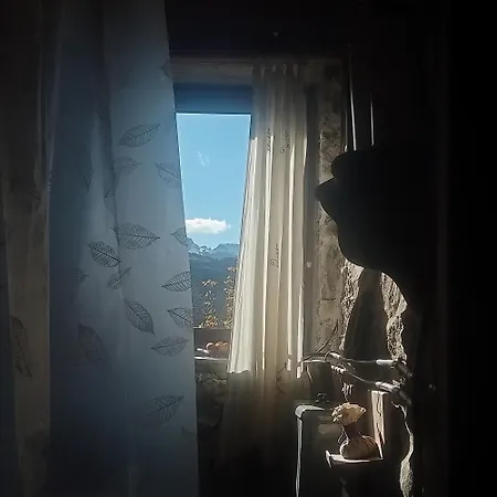 En Cuadra Pajar, Hoz de Jaca