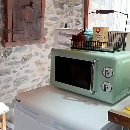 En Cuadra Pajar, Hoz de Jaca