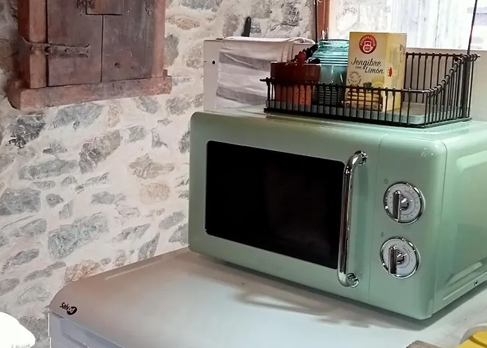 En Cuadra Pajar, Hoz de Jaca